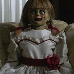 Meet your Posher, Edith